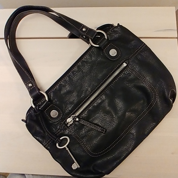 *SOLD*  Fossil purse - Picture 2 of 8